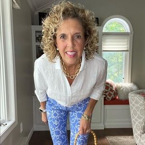 Meet your Posher, Linda